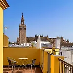 Апартаменты Cathedral Views Unique Style Center Севилья