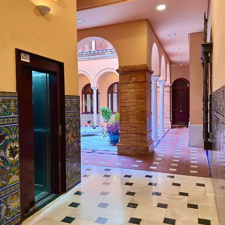 Апартаменты Cathedral Views Unique Style Center Севилья